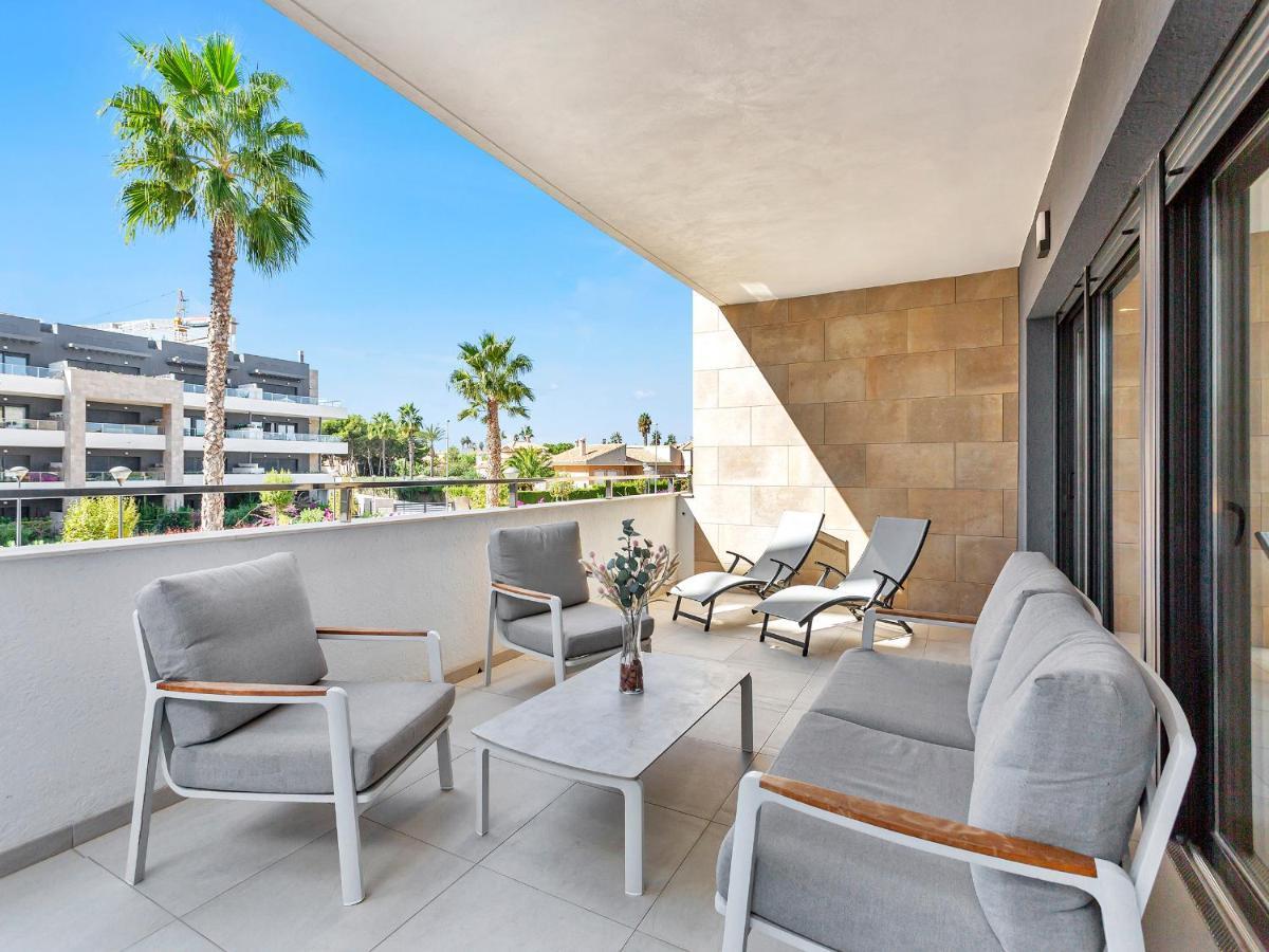 Lovely First Floor Apartment, Heating Pool ! Alicante Buitenkant foto