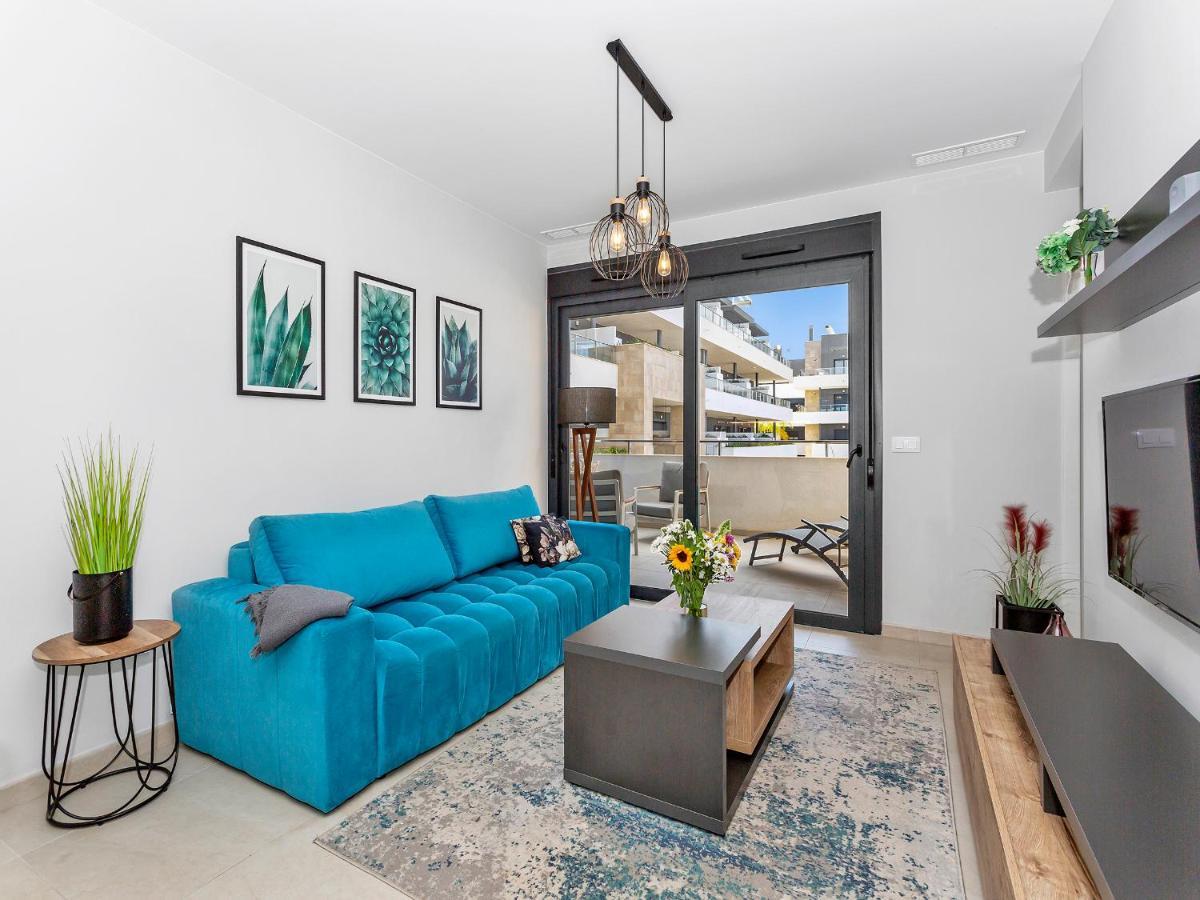 Lovely First Floor Apartment, Heating Pool ! Alicante Buitenkant foto