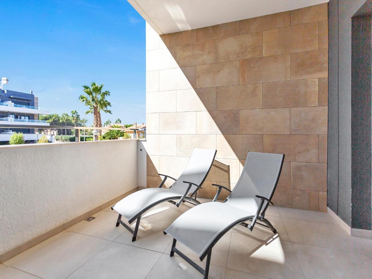 Lovely First Floor Apartment, Heating Pool ! Alicante Buitenkant foto
